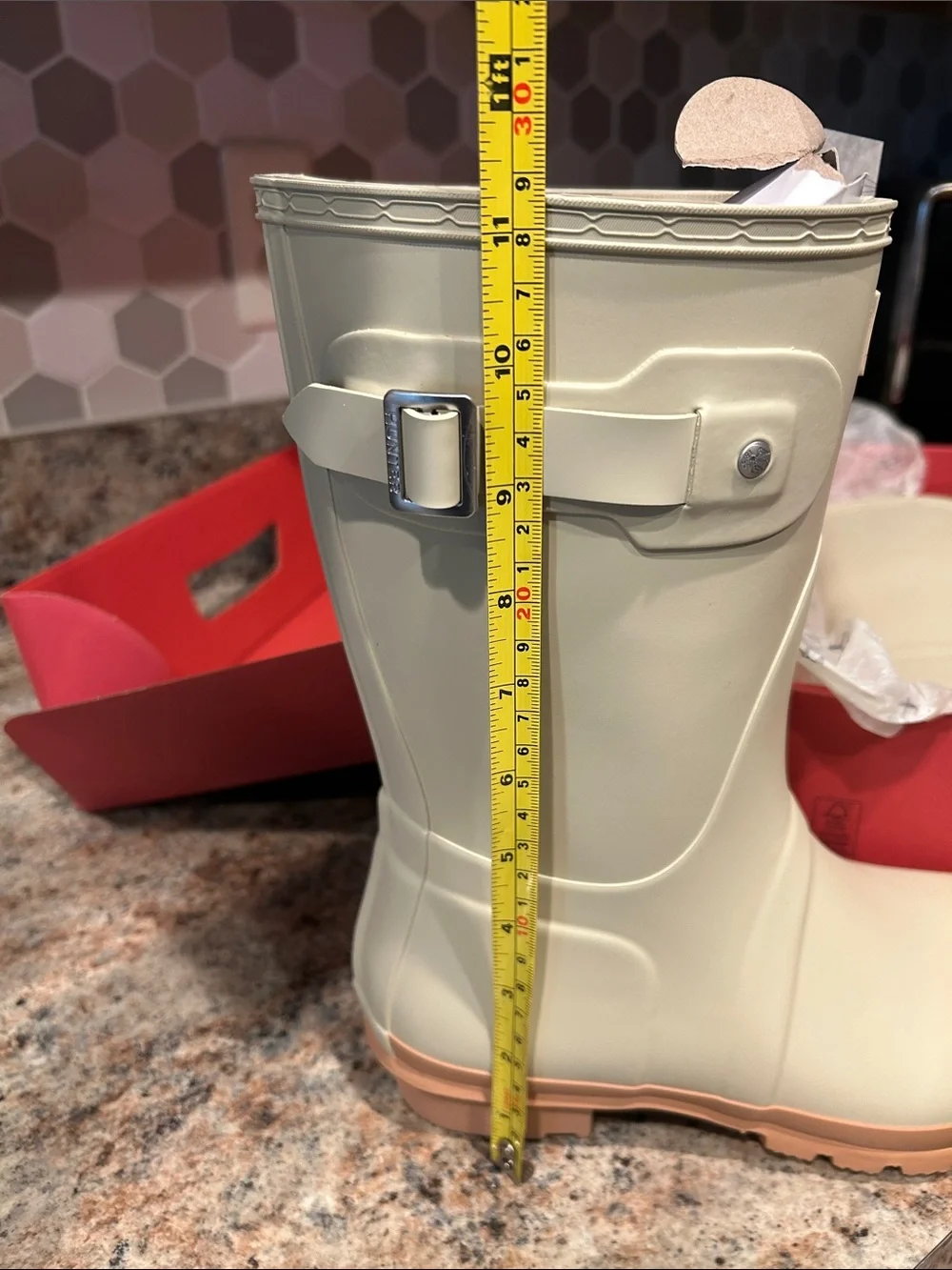 *New*Hunter Short Rain Boot in Gravel/Biscuit-  US size 9